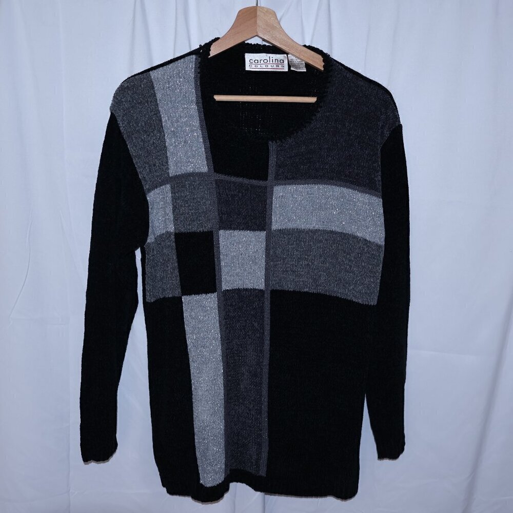 Carolina Colors Black Silver Gray Sweater Size Medium Acrylic - Picture 12 of 16